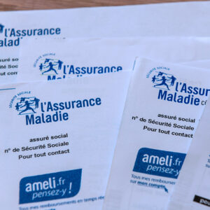 Get you plugged into the French health system